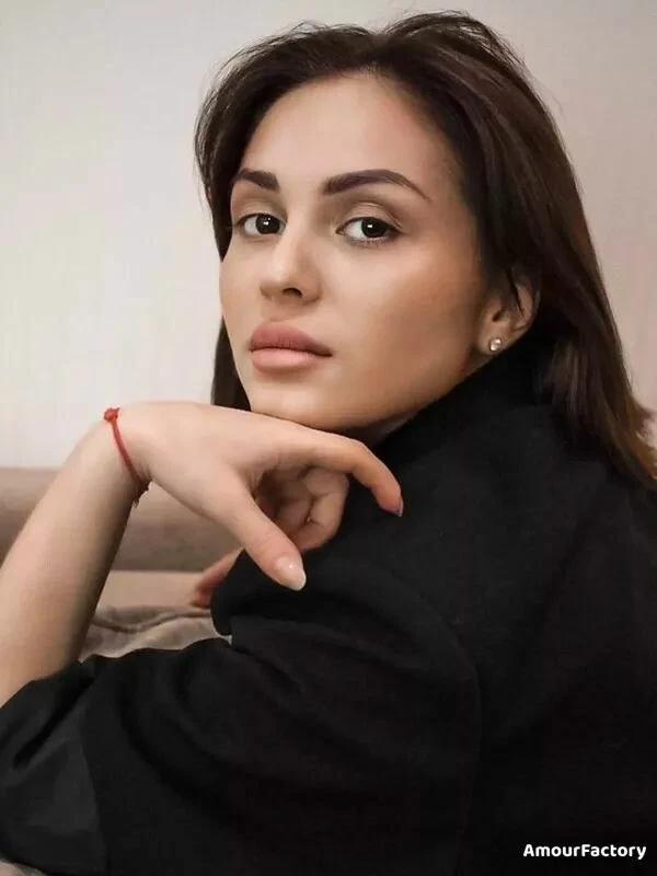 Olga Profile image 4