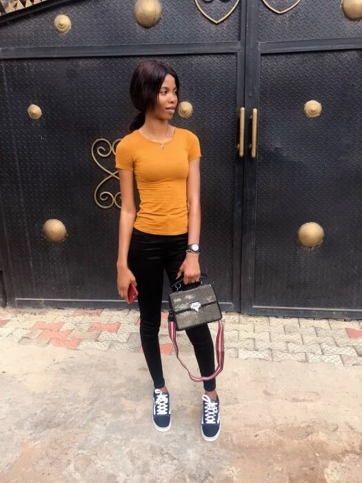 CoquettishKitten Profile image 1