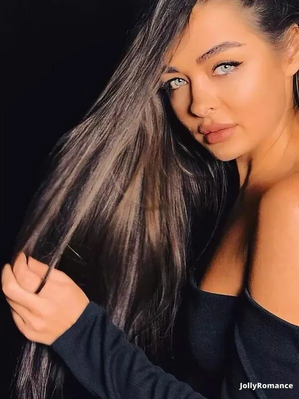 Irina Profile image 4