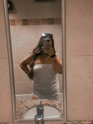 Youngcuteee Profile image 2