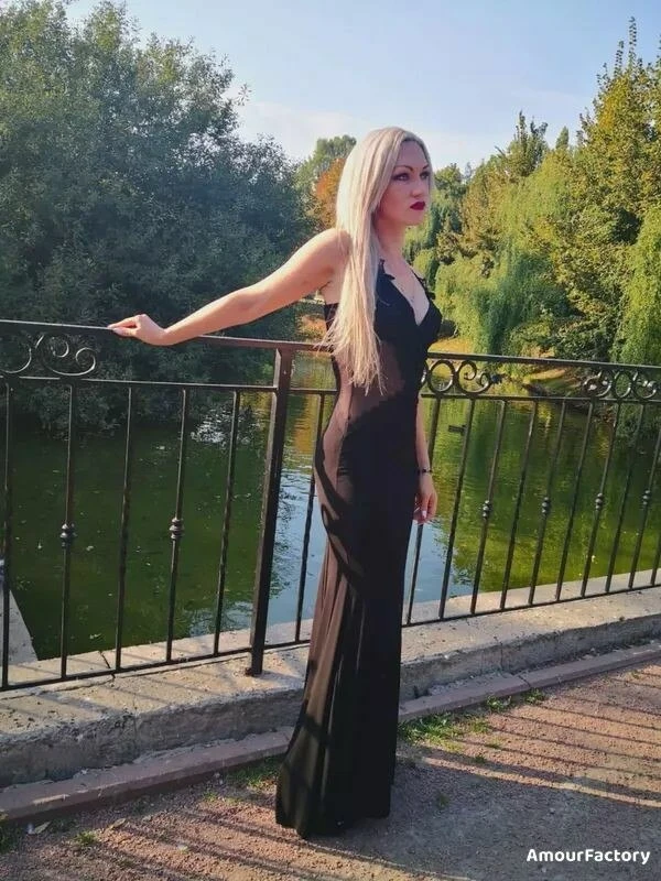 Aleksandra Profile image 1