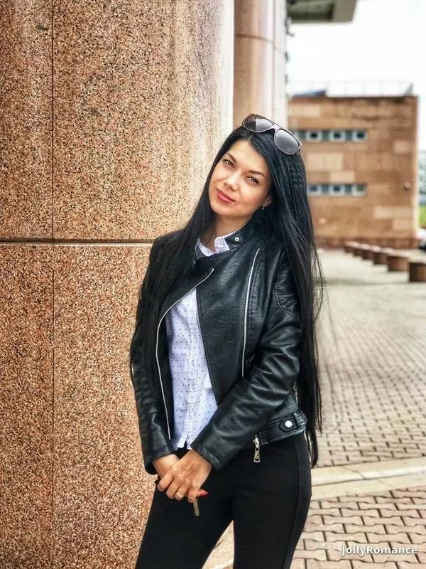 Polina Profile image 2