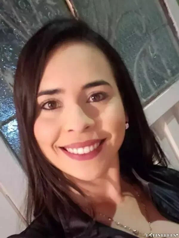 Stefani Profile image 5