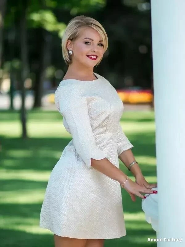 Alisa Profile image 2