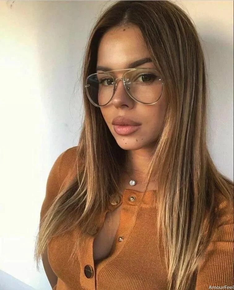 Krystyna Profile image 6