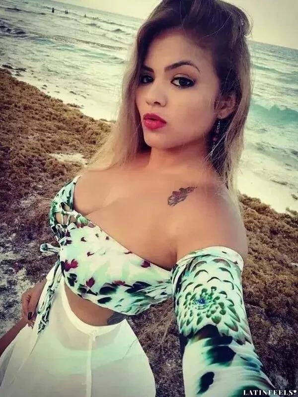 Vanessa Profile image 3