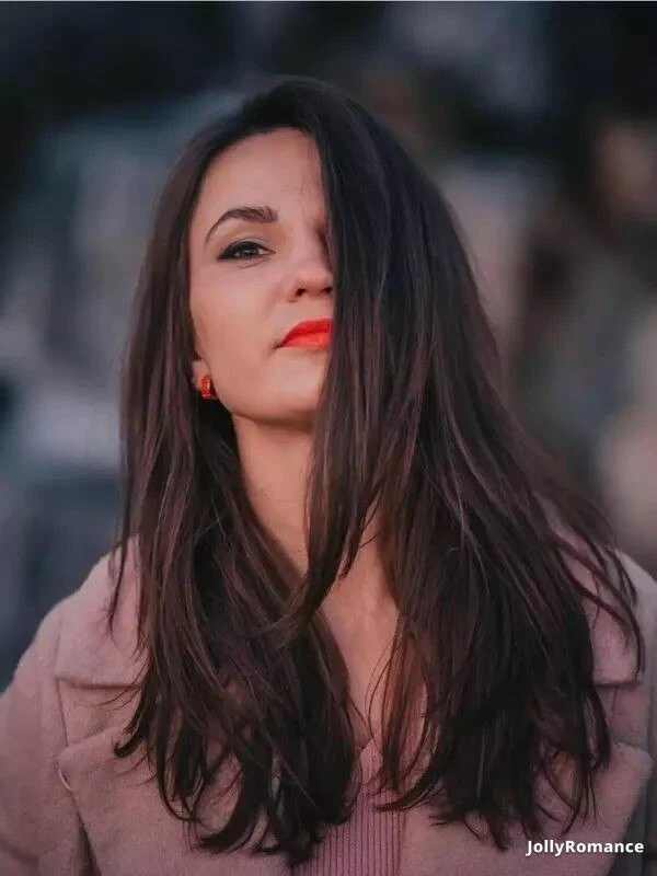 Alia Profile image 4