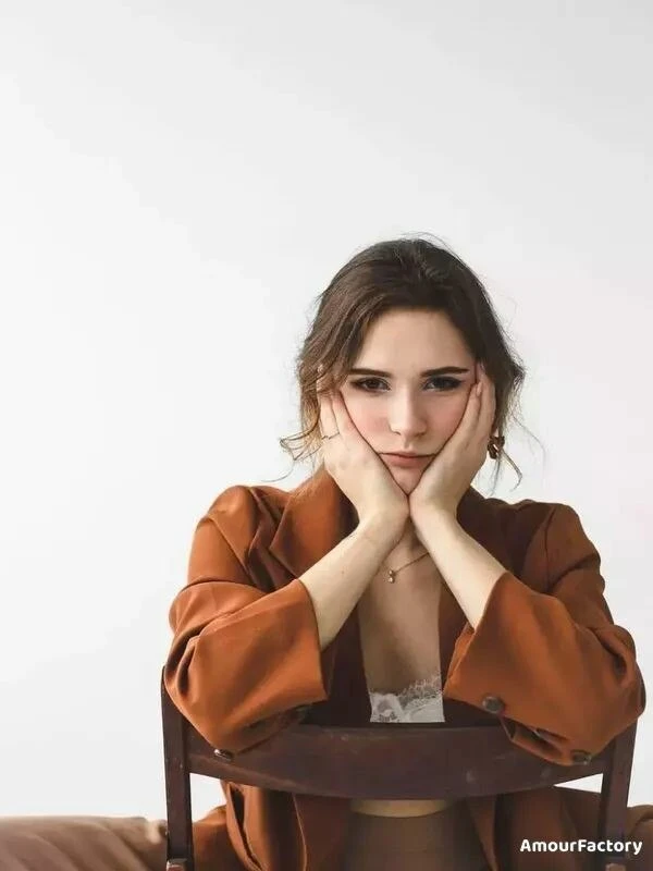 Alexandra Profile image 4