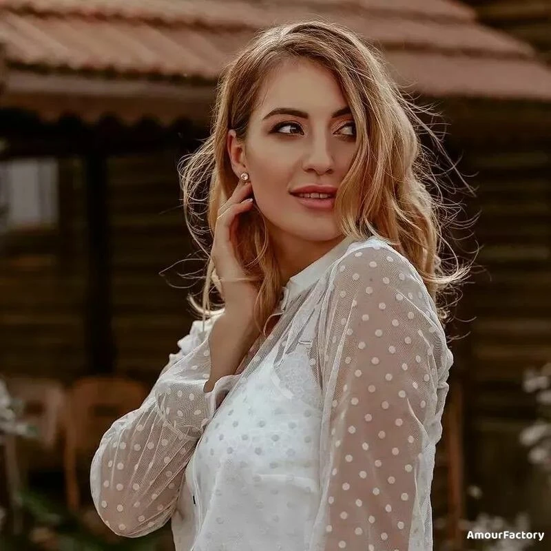 Olesia Profile image 3