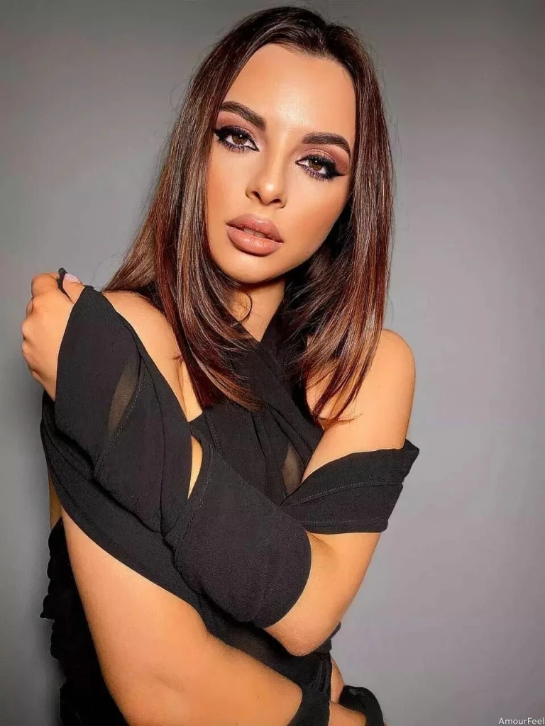 Olga Profile image 6