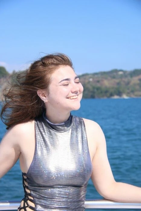 QveenNikey Profile image 2