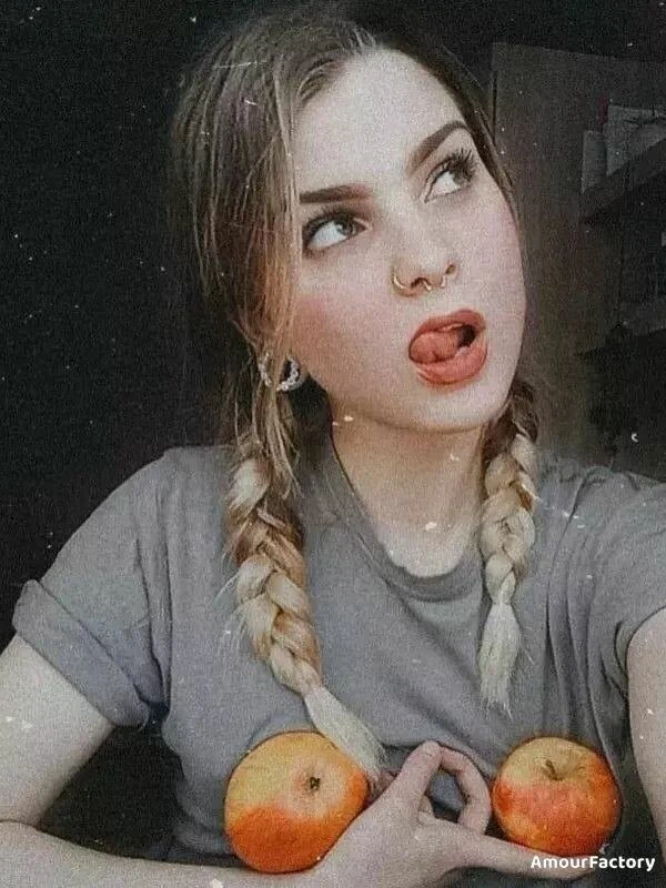 Kathrin Profile image 3