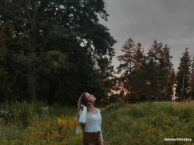 Kathrin Profile image 1