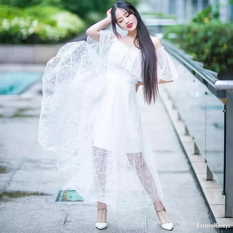 Carlee Profile image 1