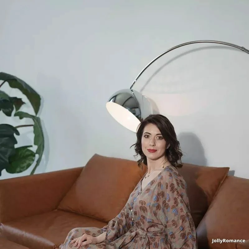 Oksana Profile image 5