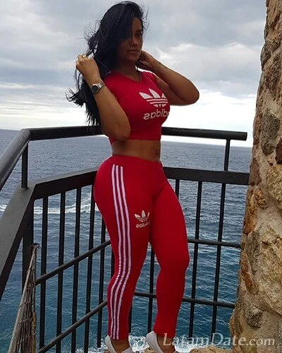 Daniela Profile image 3