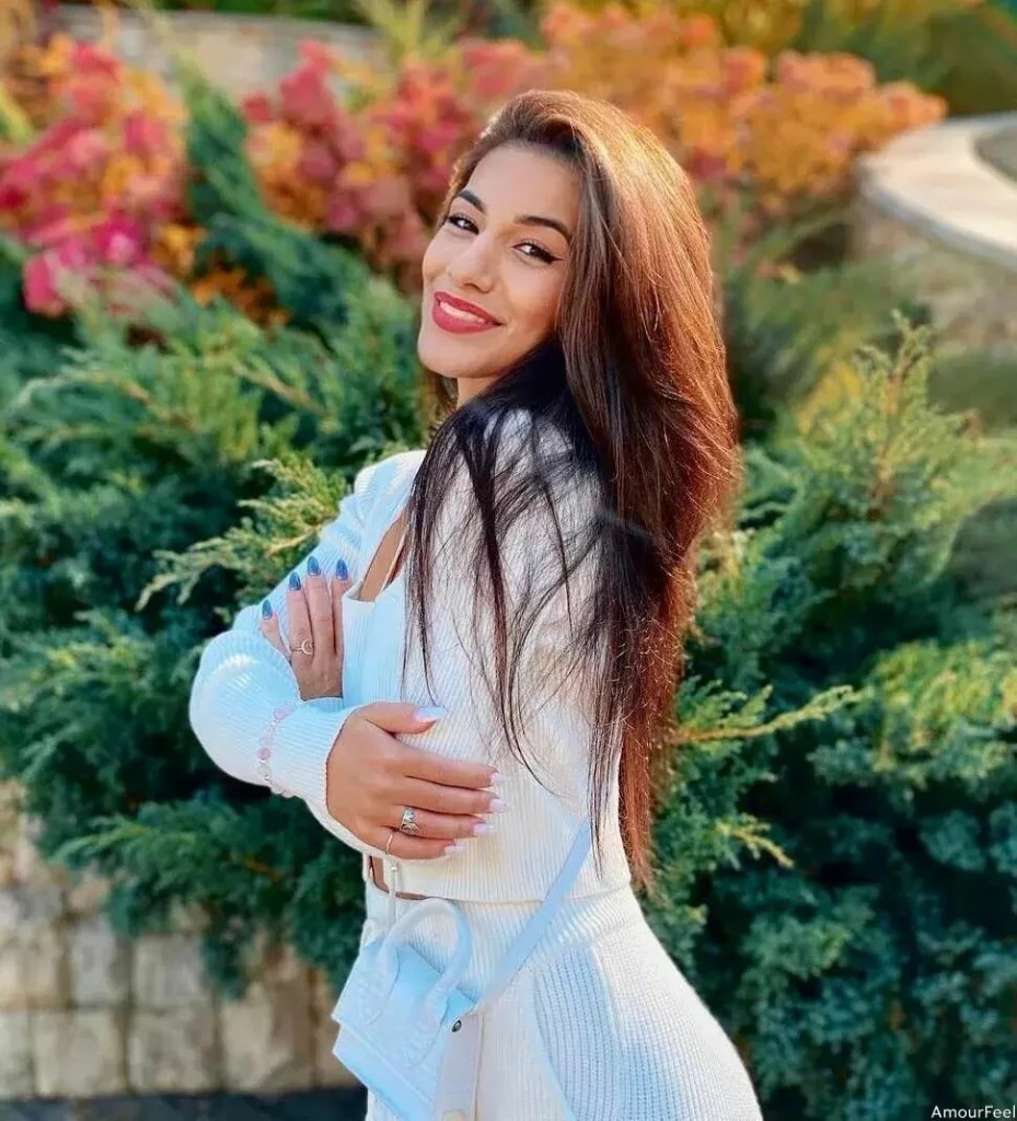 Elizaveta Profile image 1