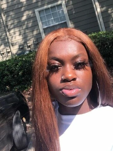 Queen_B21 Profile image 3