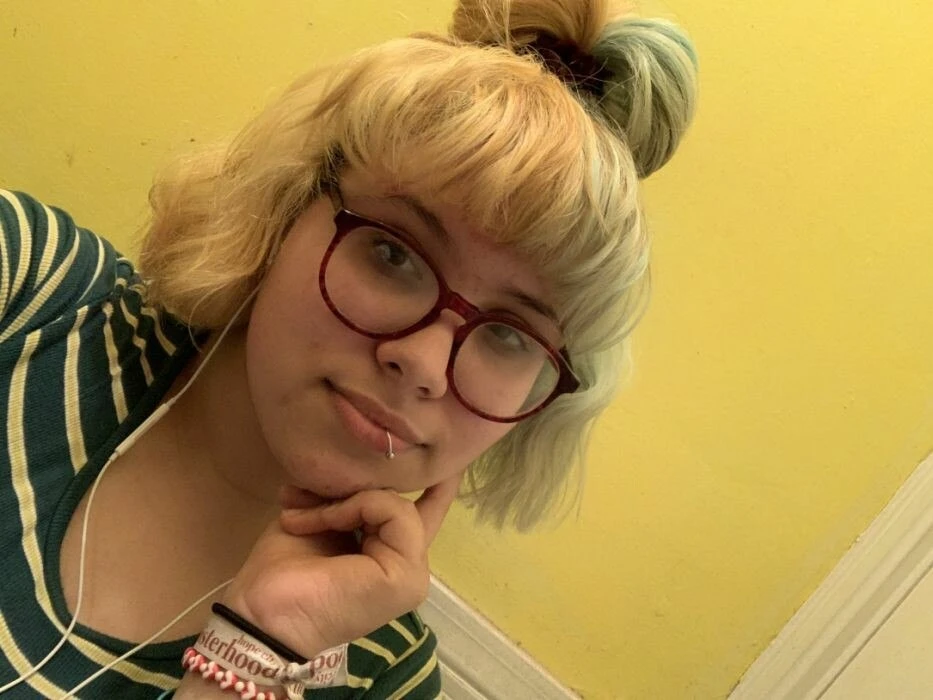 shayangelic Profile image 2