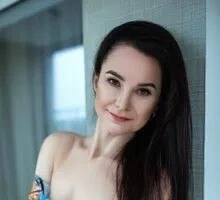 Kristina Profile image 3