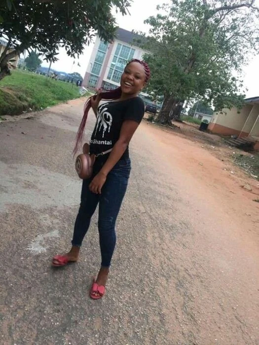 IAmErin Profile image 5