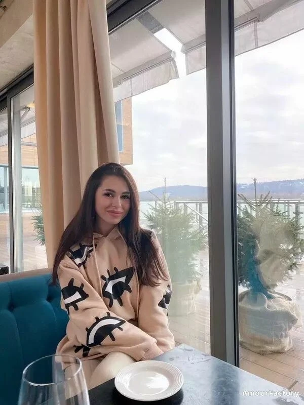 Irina Profile image 5