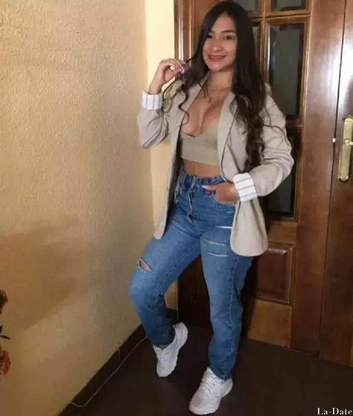 Leidy Profile image 1