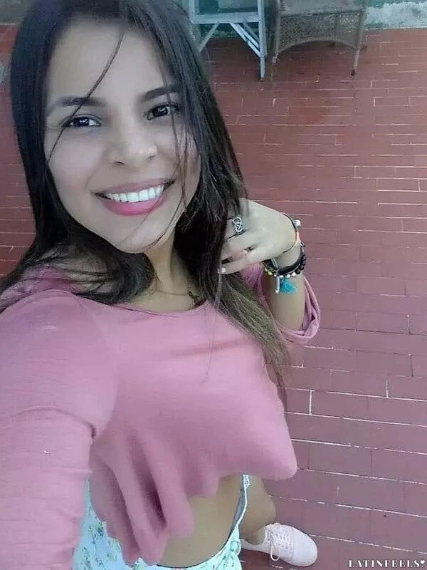 Ximena Profile image 1