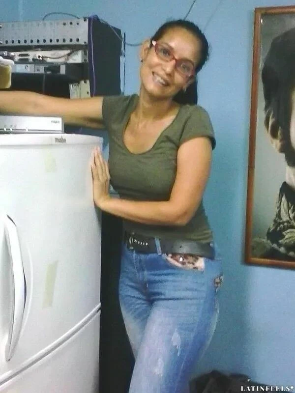 Hindira Profile image 2