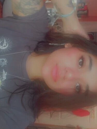 Emillionaireeeee Profile image 2