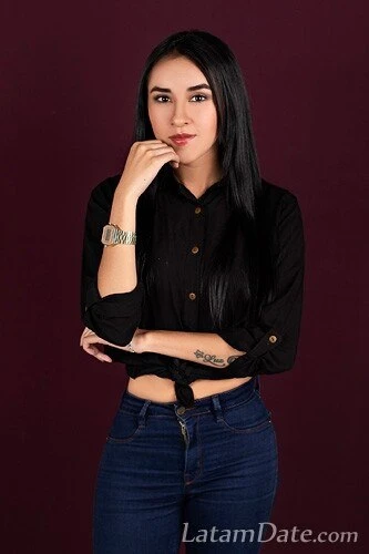 Angelica Profile image 2