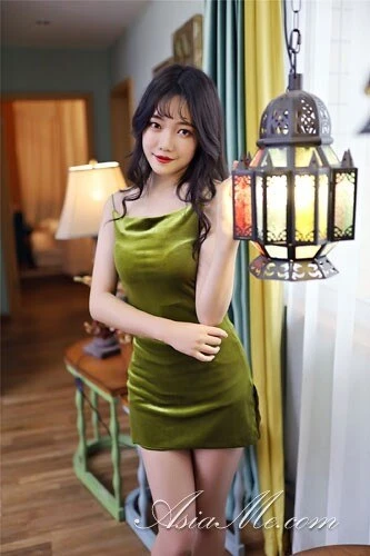 Sharon Profile image 3