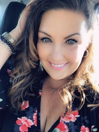 Lustful smile Profile image 2