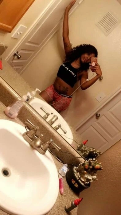 butterflybabe223 Profile image 4