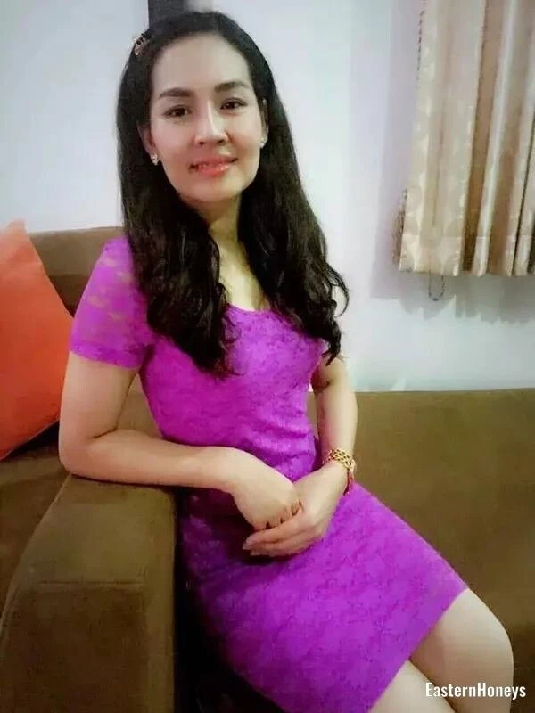 Kamonchanok Profile image 4