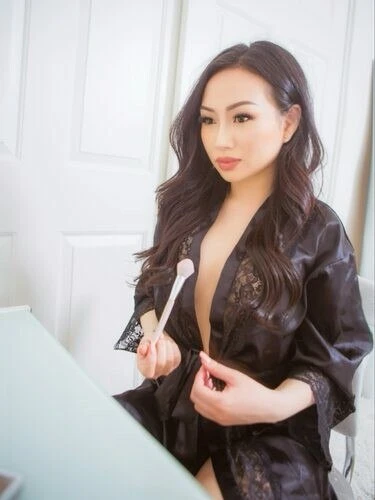 Genie Profile image 1