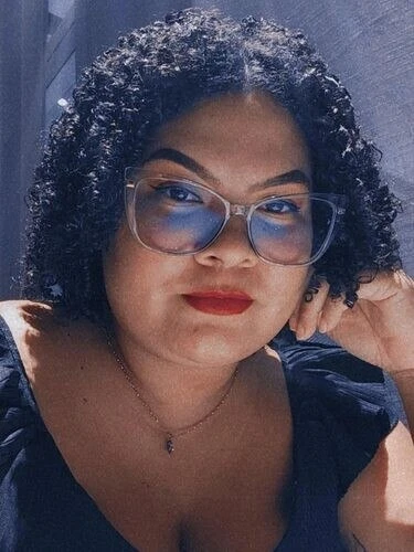 Vitória Tourinho Profile image 2