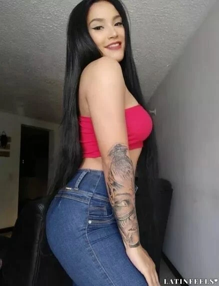 Valentina Profile image 2