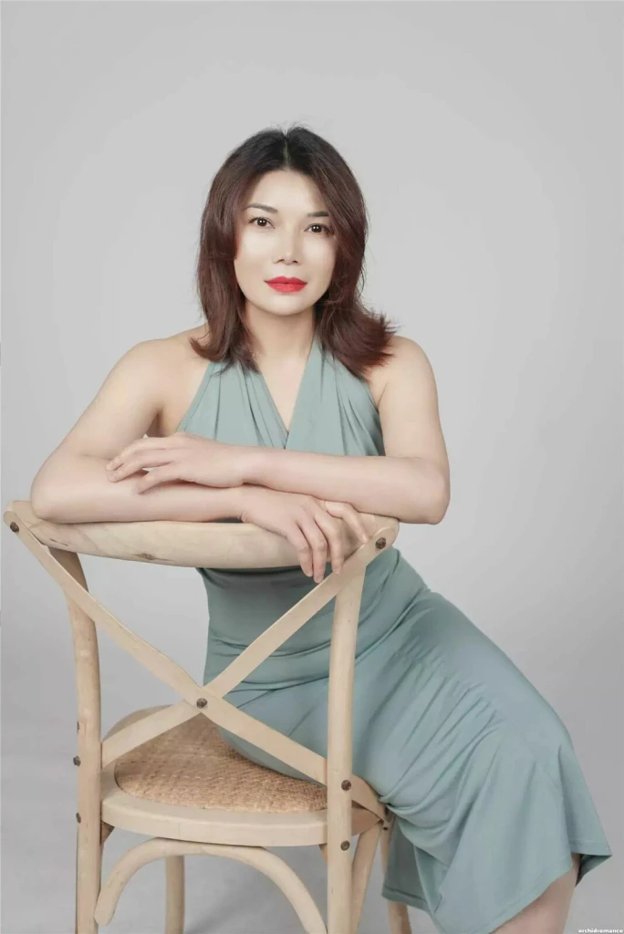 Liping Profile image 1