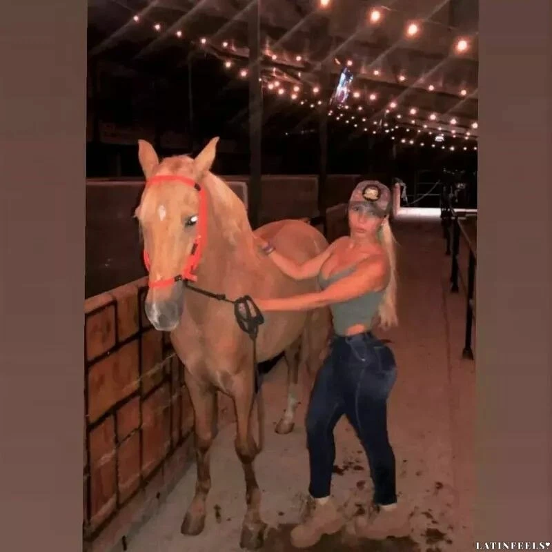 Juliana Profile image 3