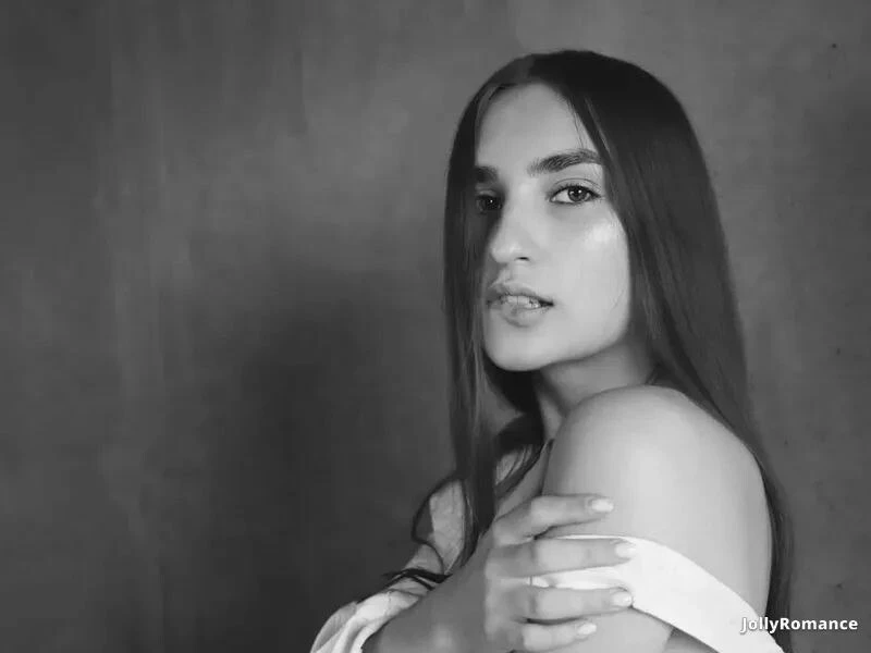 Julia Profile image 5
