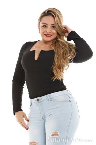 SHIRLEY Profile image 1