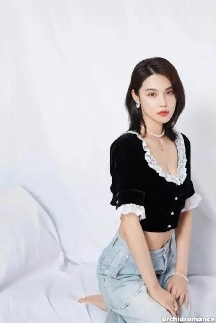 Inthu On Profile image 2