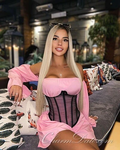 Karina Profile image 1