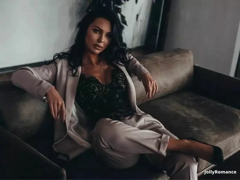 Olga Profile image 3