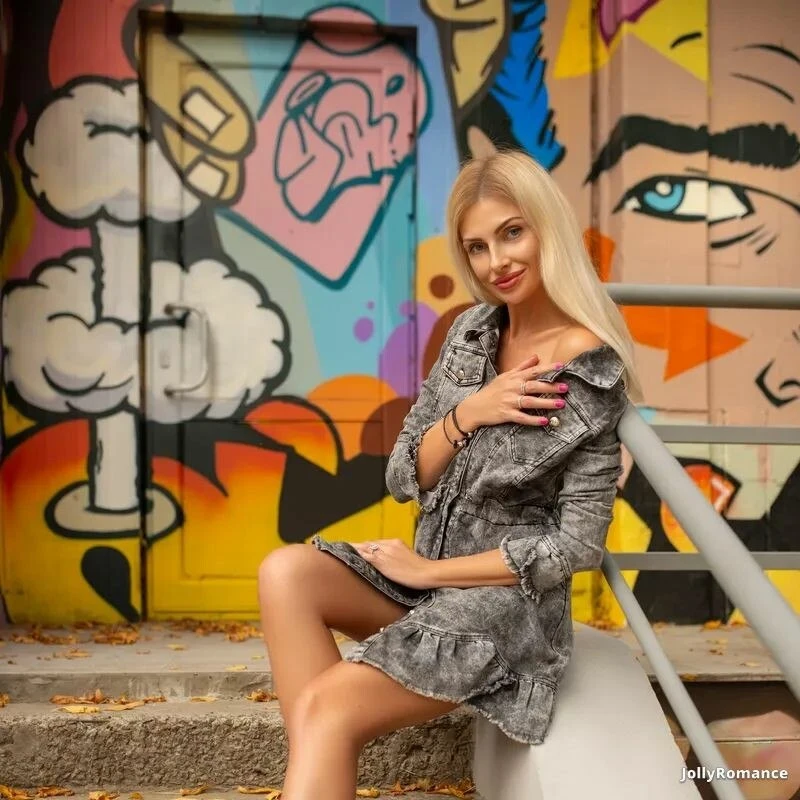 Maria Profile image 1