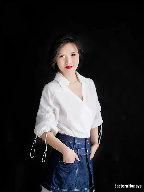 Anne Profile image 2