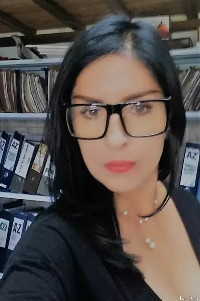 Camila Profile image 2