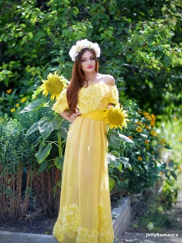 Ekaterina Profile image 1