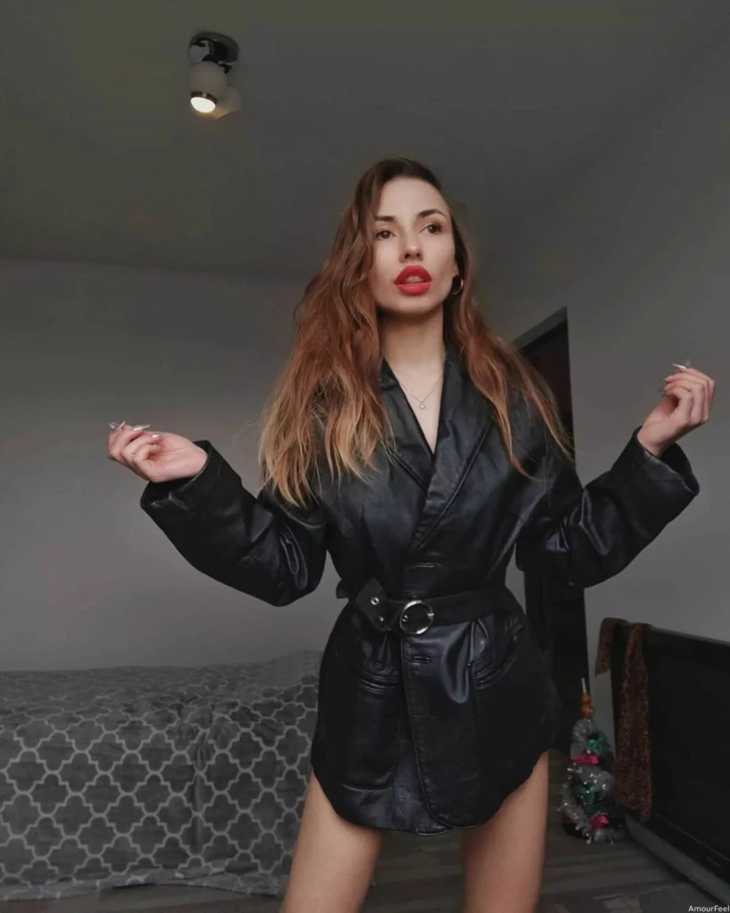 Vlada Profile image 2